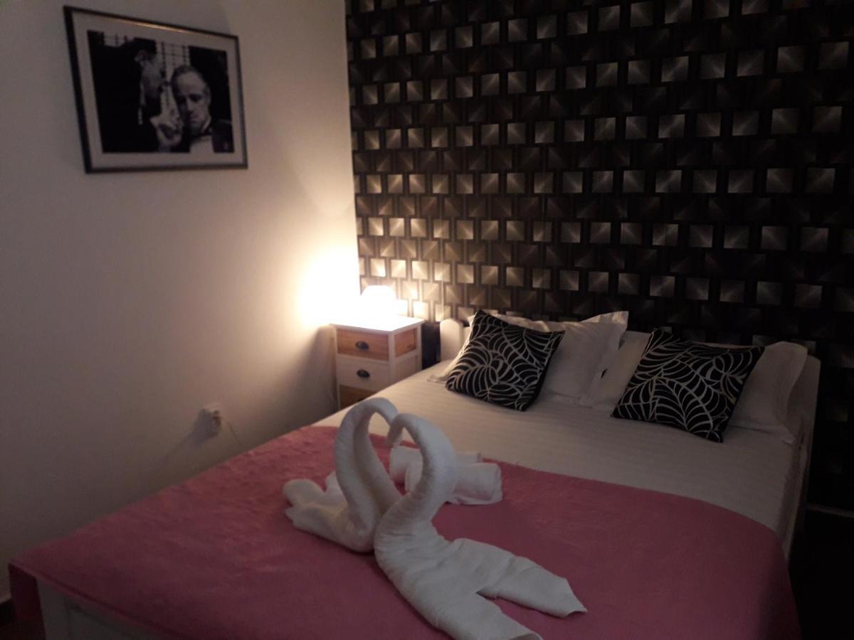 Ana Apartmani Sveti Stefan Luaran gambar