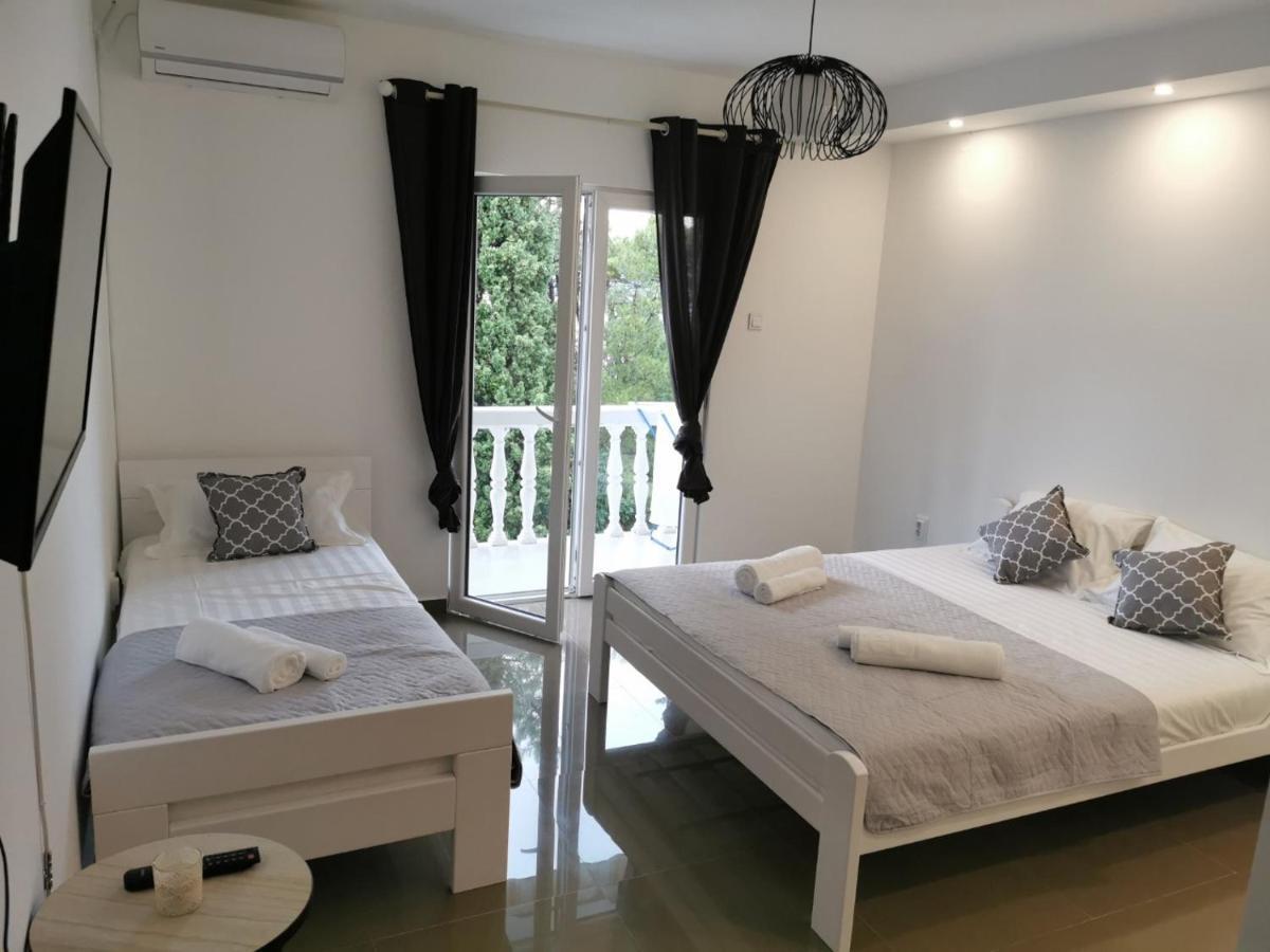 Ana Apartmani Sveti Stefan Luaran gambar